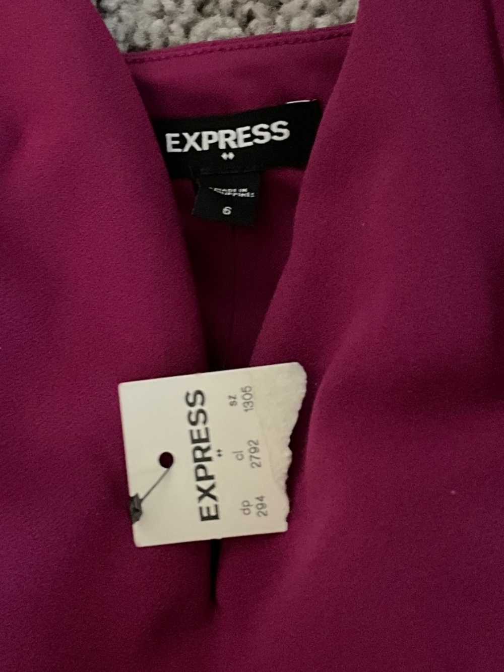 NWT Express Berry Jumpsuit Size 6 Wide Leg Plunge Neck Pockets Sleeveless - Picture 6 of 6